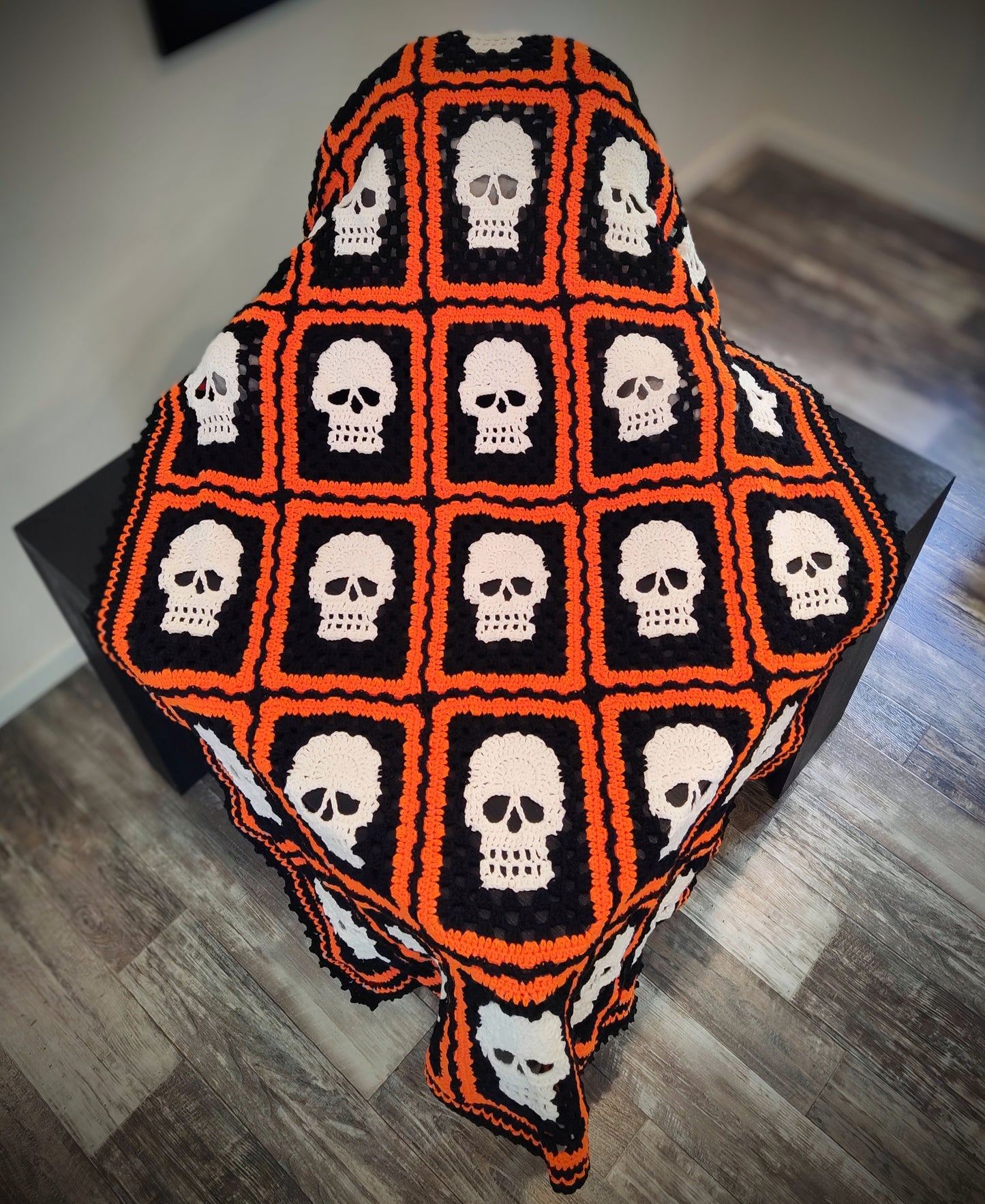 Memento Mori Granny Skull Blanket